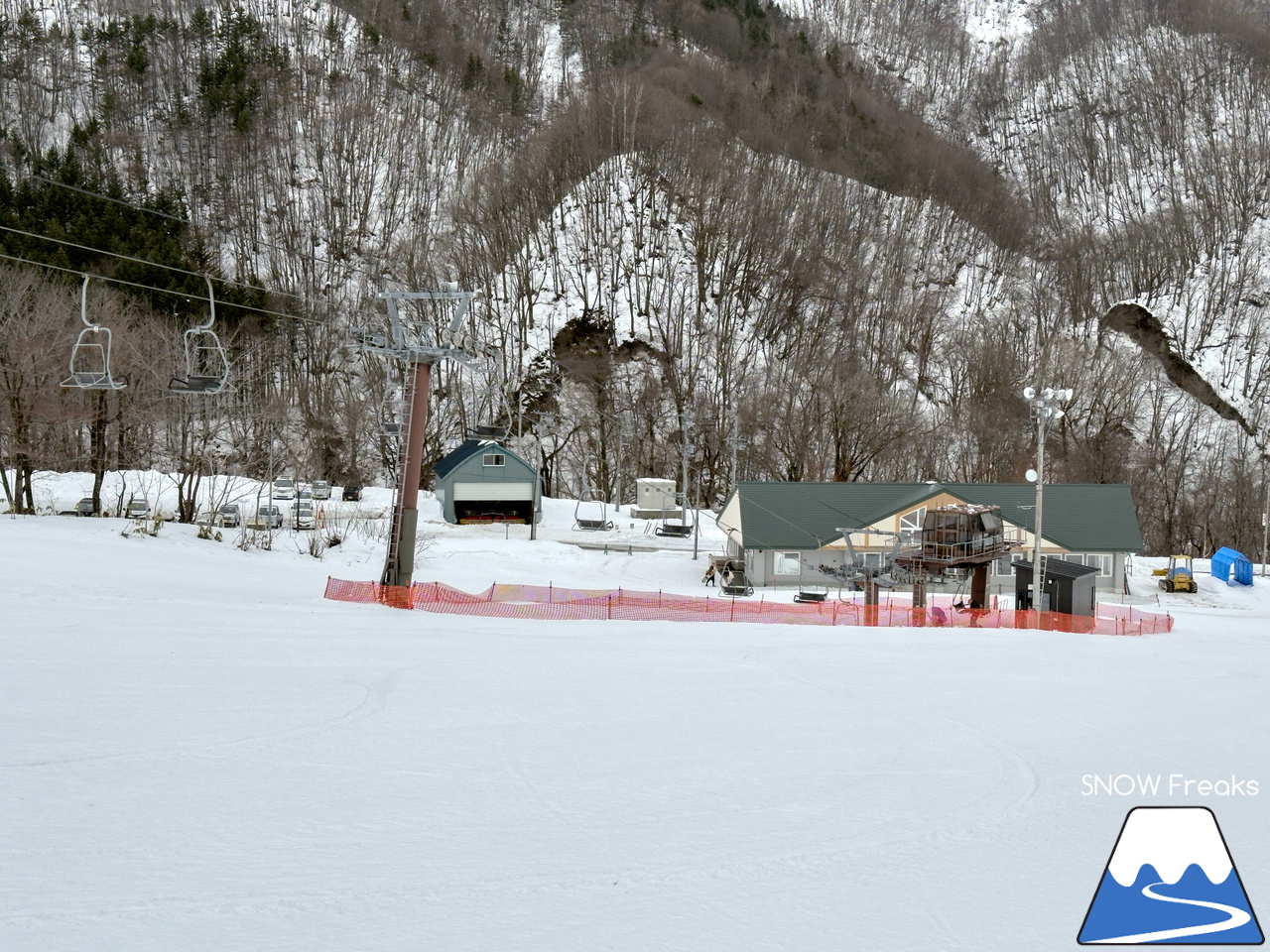 ローカル巡りのシーズン到来！新十津川町そっち岳スキー場でひと滑りしてから、岩見沢市に今月オープンしたスキーハイキング専門店『well-tuned』を訪ねて♪